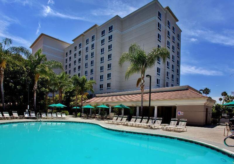 فندق Sonesta Anaheim Resort Area