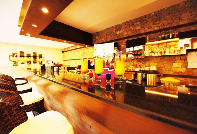 Отель Sundia By Liberty Oludeniz