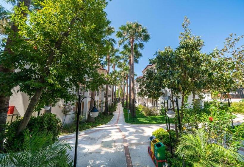 Отель Sundia By Liberty Oludeniz