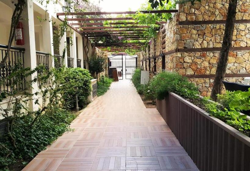 Отель Sundia By Liberty Oludeniz