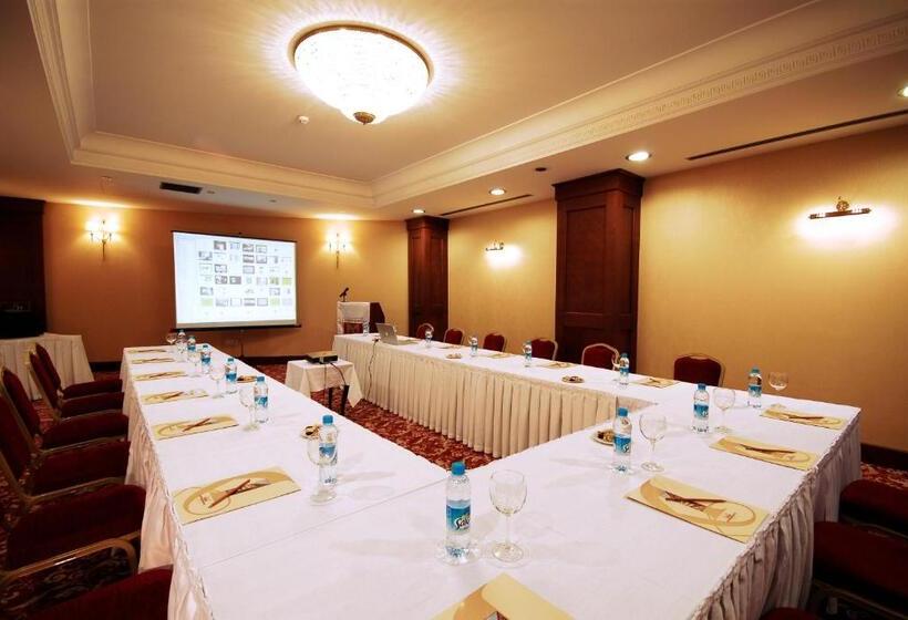 هتل Taksim Metropark