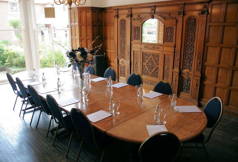 酒店 The Edgbaston Palace