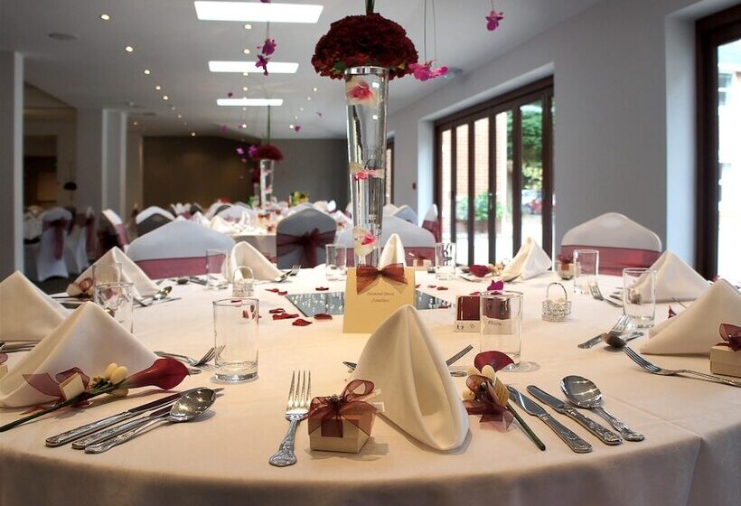 酒店 The Edgbaston Palace