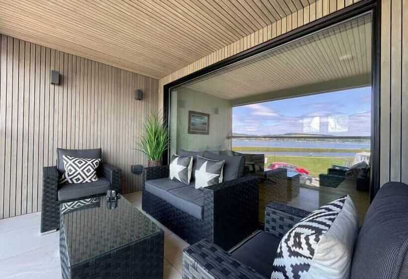 Отель The Glenmoriston Townhouse