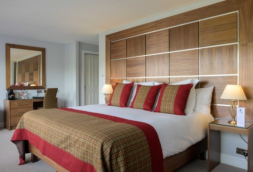 Отель The Glenmoriston Townhouse