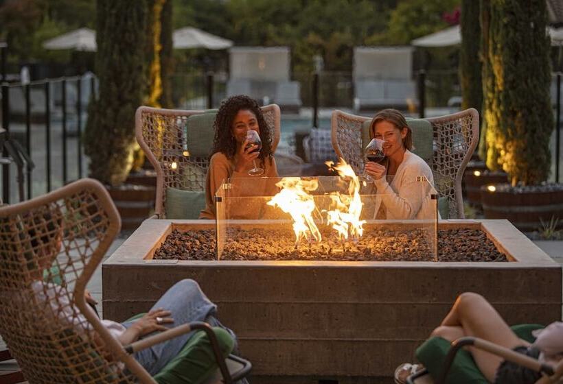 Отель The Lodge At Sonoma Resort, Autograph Collection