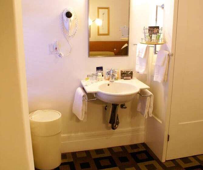 ホテル The Mosser