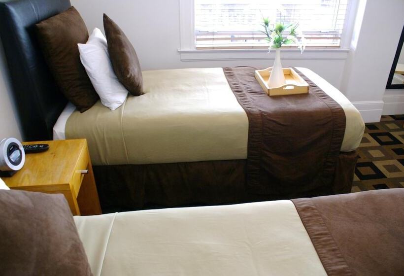 ホテル The Mosser