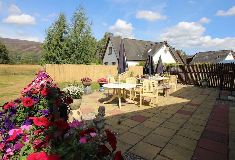 酒店 The Rowan Tree Country