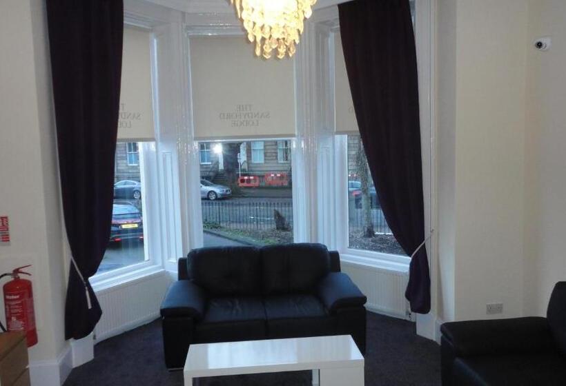 בית מלון כפרי Sandyford Lodge