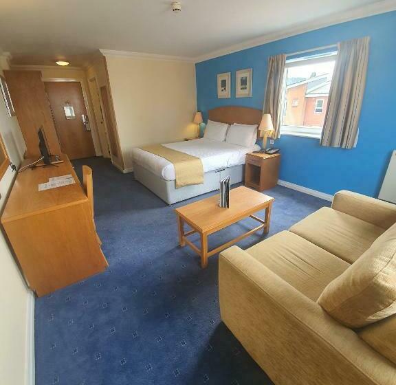 호텔 The Telford Whitehouse