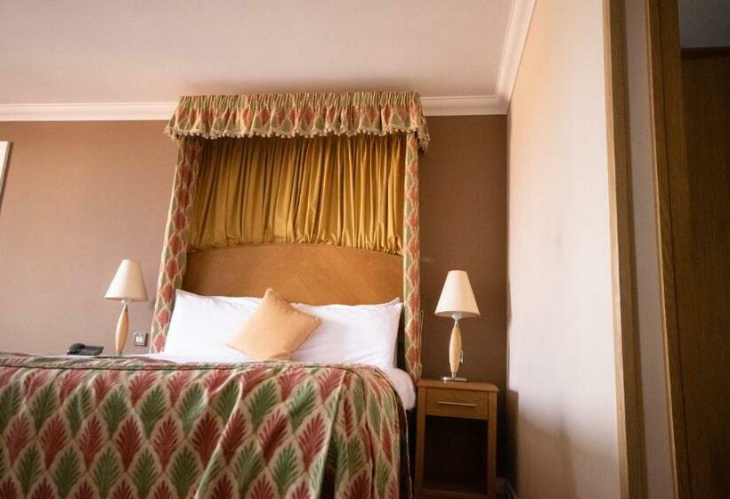 호텔 The Telford Whitehouse