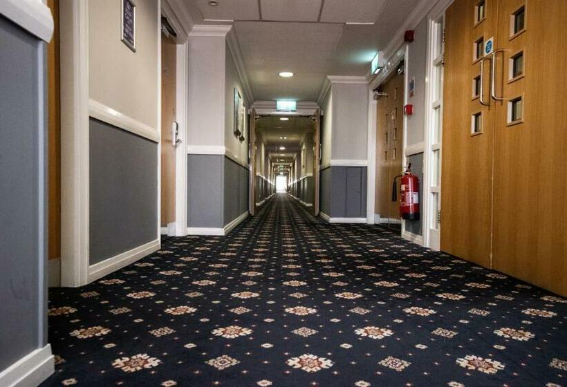 호텔 The Telford Whitehouse