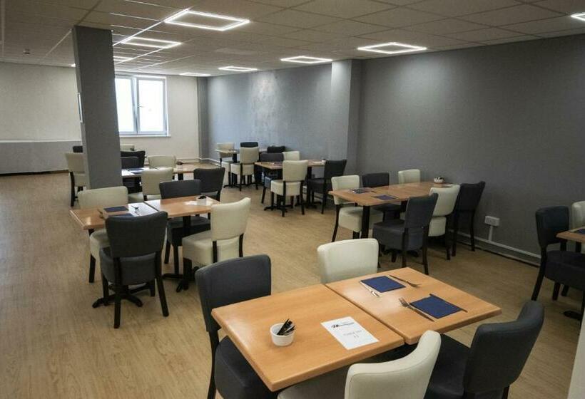 호텔 The Telford Whitehouse