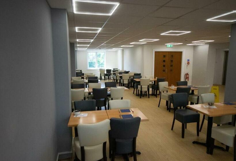 호텔 The Telford Whitehouse