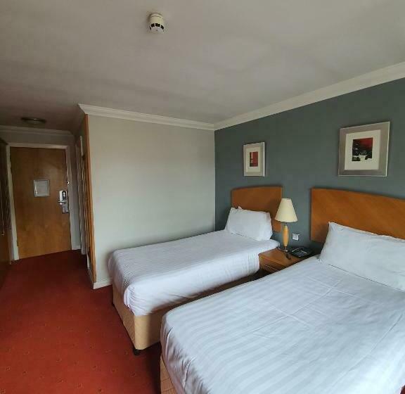 호텔 The Telford Whitehouse