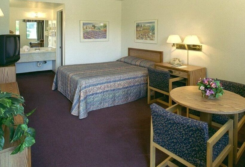 בית מלון כפרי Fresno Inn