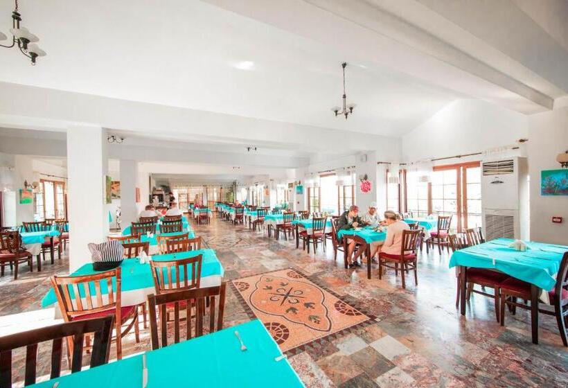هتل Yel Holiday Resort   All Inclusive