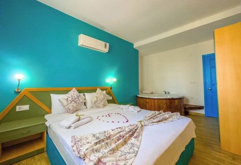 Отель Zehra Tatil Köyü  Halal All Inclusive