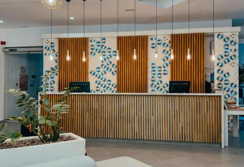 Labranda Corralejo Village