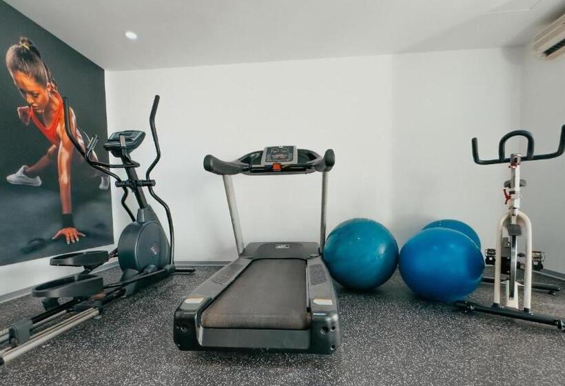 Labranda Corralejo Village