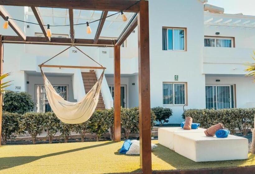 Labranda Corralejo Village