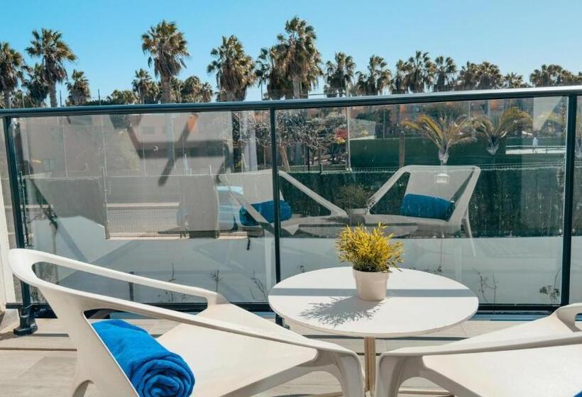 Labranda Corralejo Village