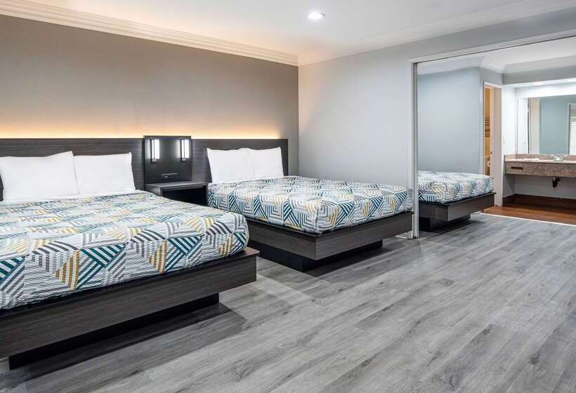 Motel 6anaheim, Ca  Convention Center