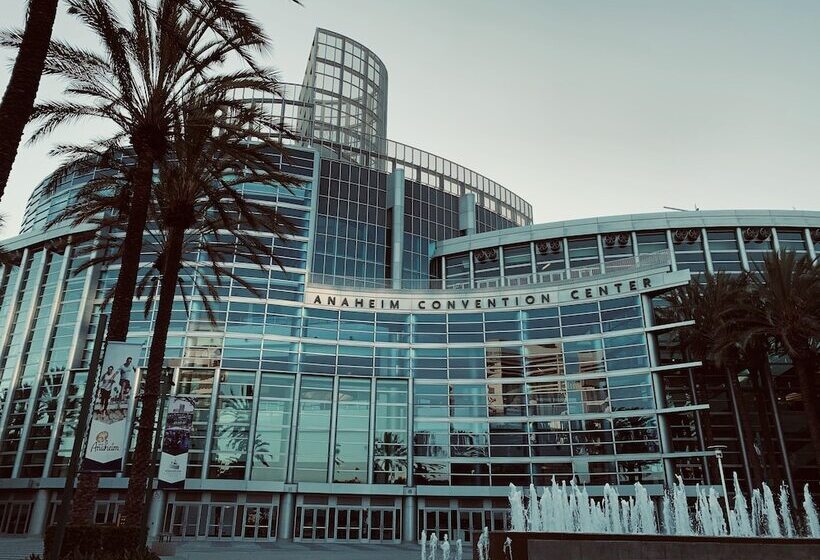 Motel 6anaheim, Ca  Convention Center