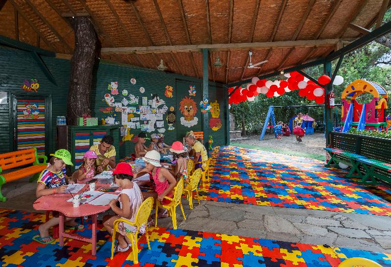 Perre La Mer Hotel Resort & Spa