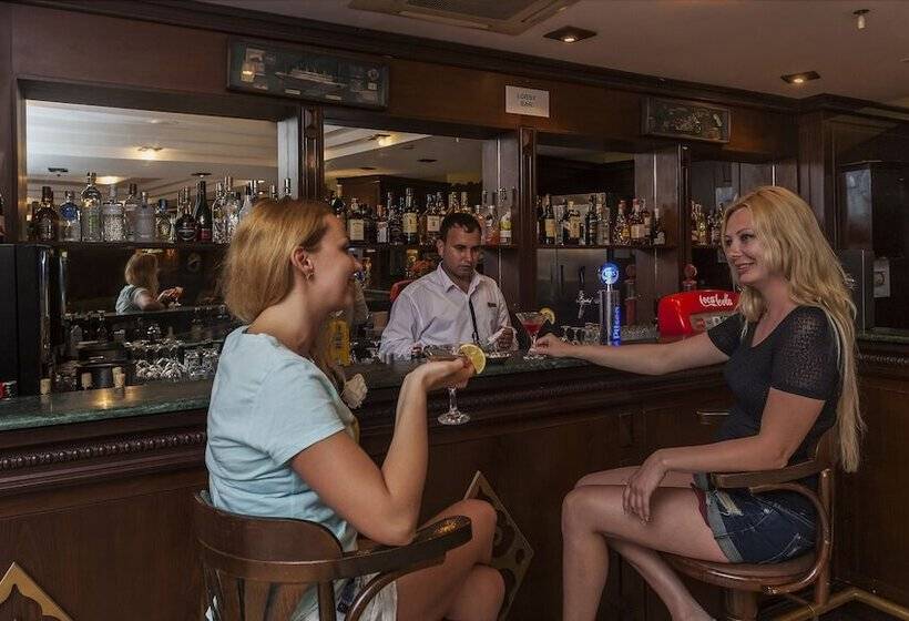 Perre La Mer Hotel Resort & Spa