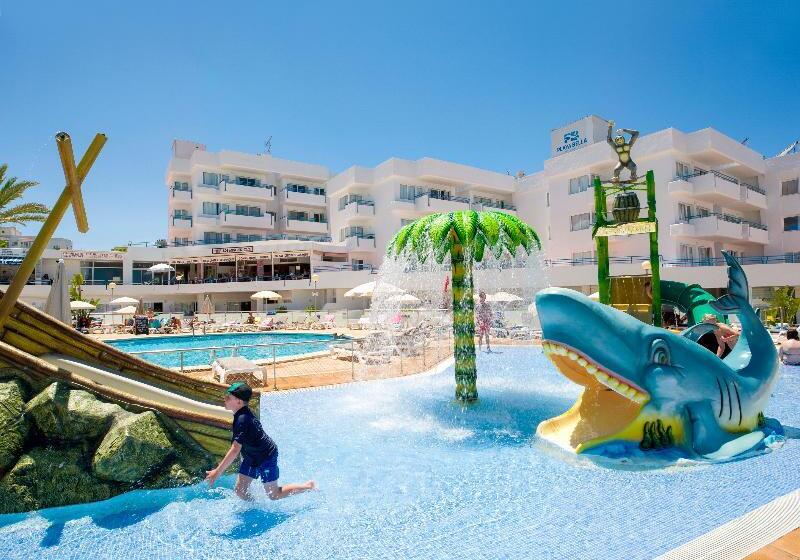 Playa Bella Apartments