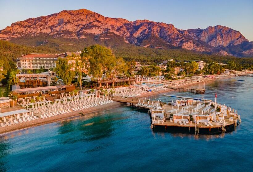 Doubletree By Hilton Antalya Kemer All Inclusive Resort