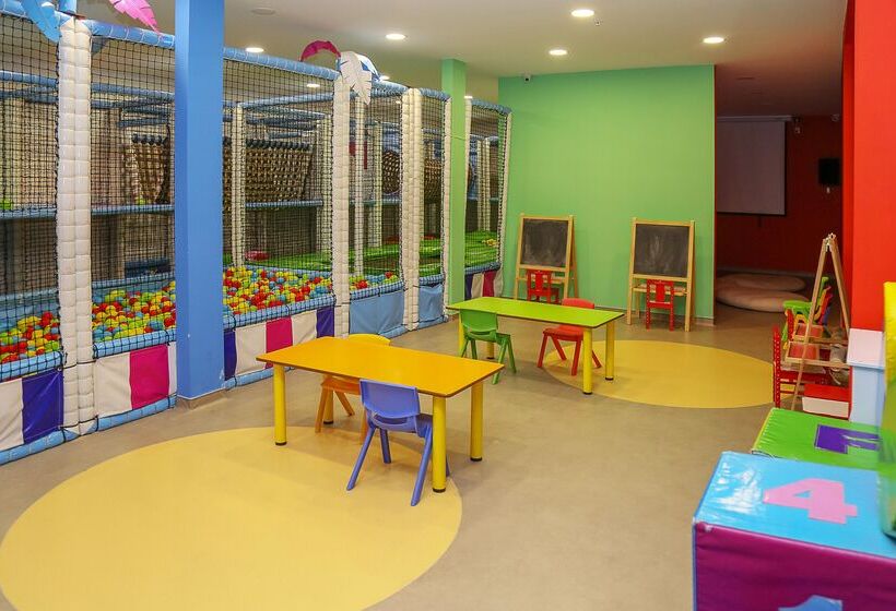 Doubletree By Hilton Antalya Kemer All Inclusive Resort