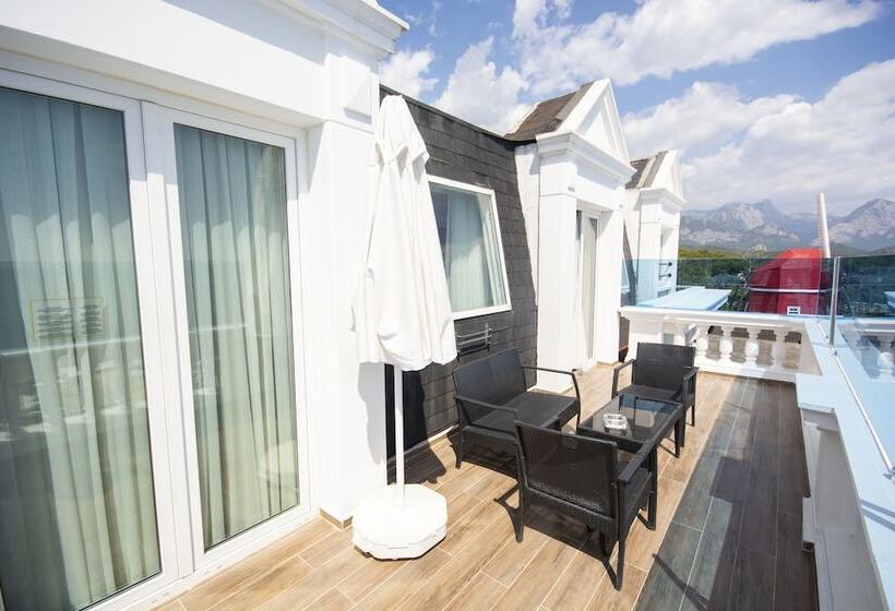 Курорт Orange County Kemer