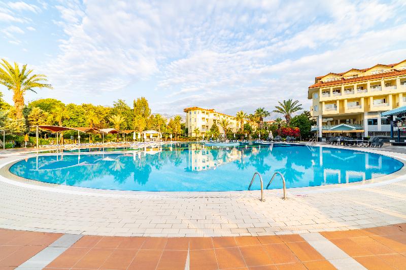 استراحتگاه Queen S Park Le Jardin