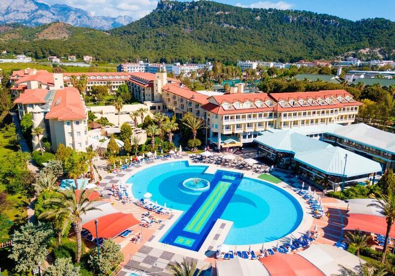 リゾートホテル Queen S Park Le Jardin