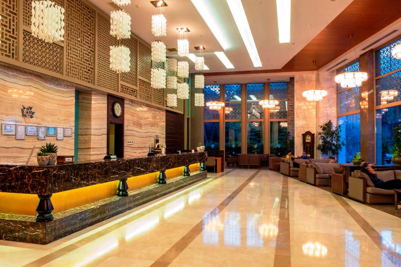 リゾートホテル Queen S Park Le Jardin