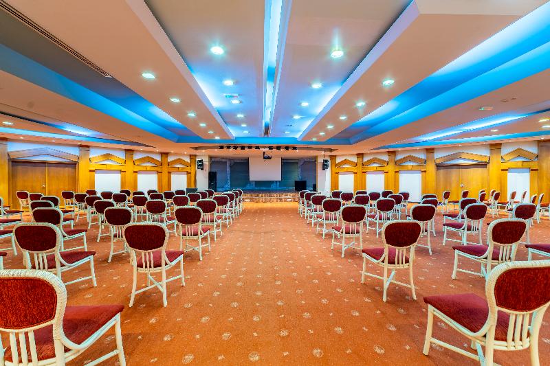 リゾートホテル Queen S Park Le Jardin