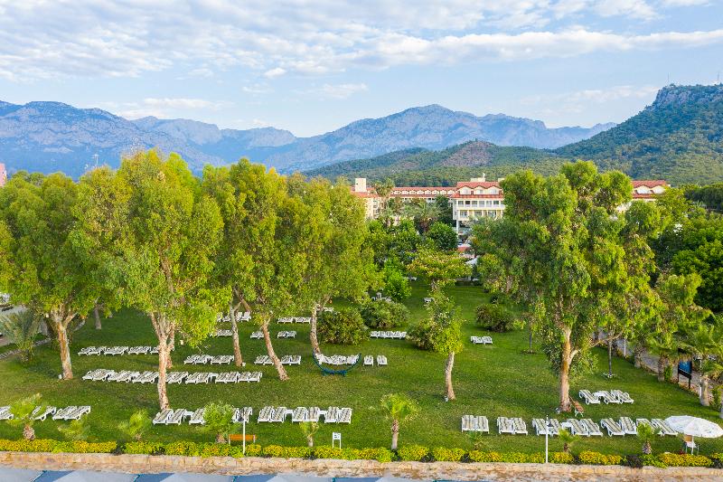 リゾートホテル Queen S Park Le Jardin