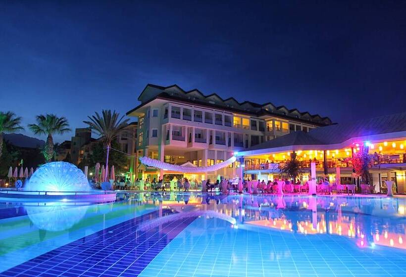 リゾートホテル Queen S Park Le Jardin