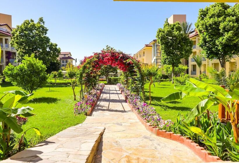 リゾートホテル Queen S Park Le Jardin