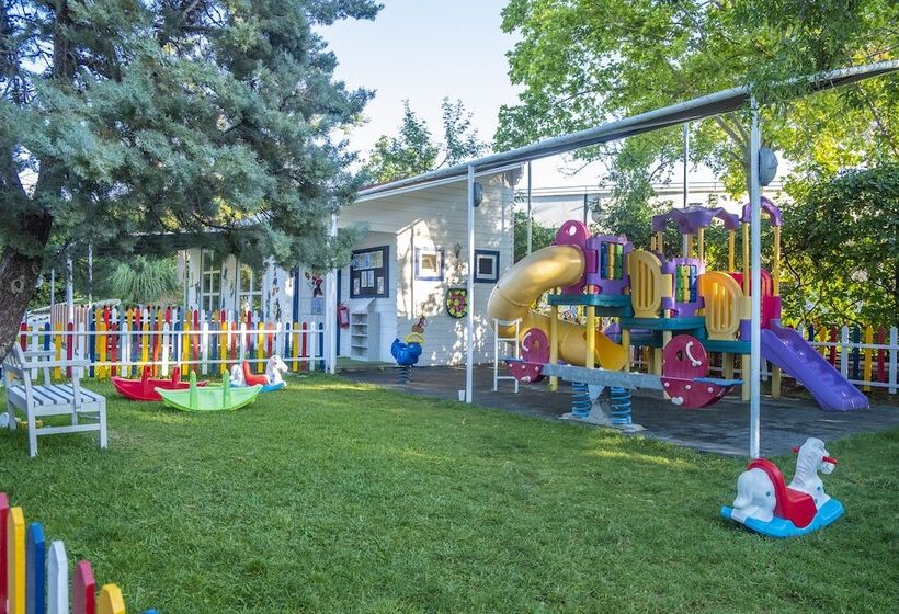 リゾートホテル Queen S Park Le Jardin