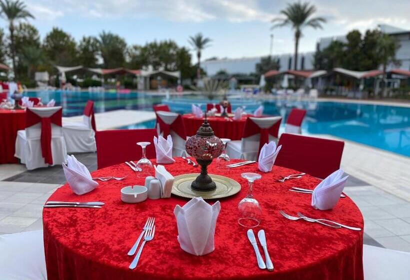 リゾートホテル Queen S Park Le Jardin