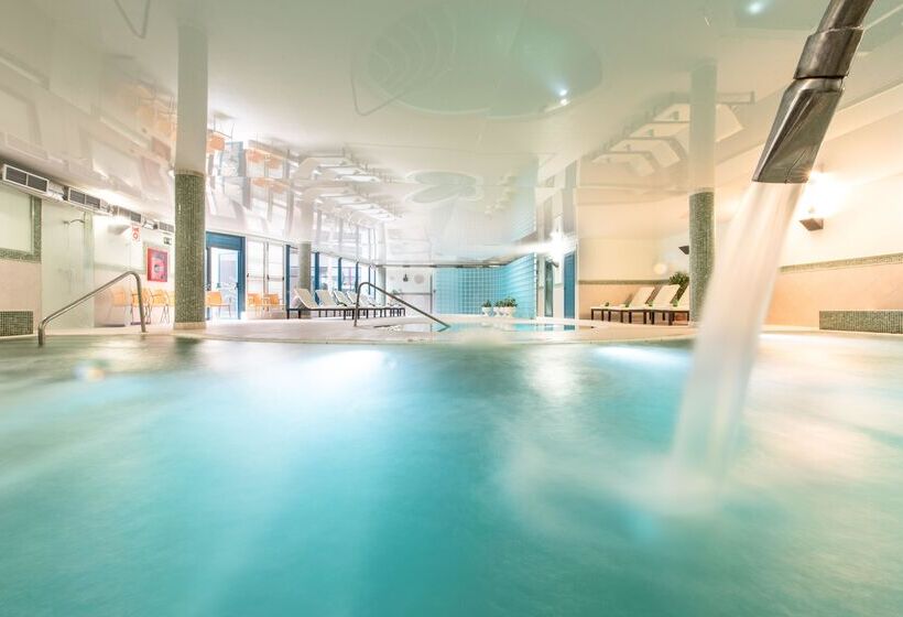 渡假胜地  Thb Tropical Island