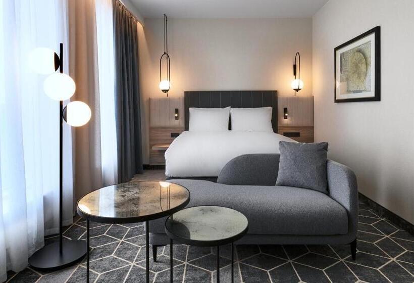 Crowne Plaza Warsaw The Hub, an IHG hotel