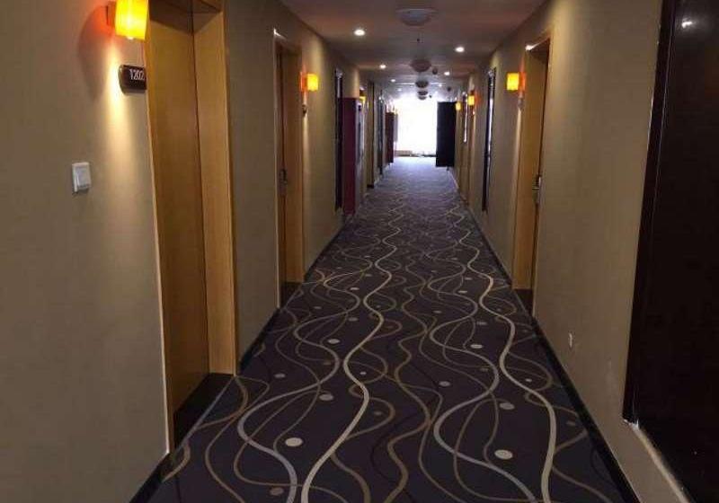 酒店 7 Days Premium Linyi Hedong Fenghuang Street