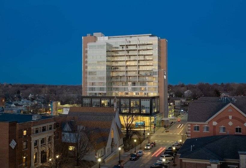Отель Chauncey Iowa City, Tapestry Collection By Hilton