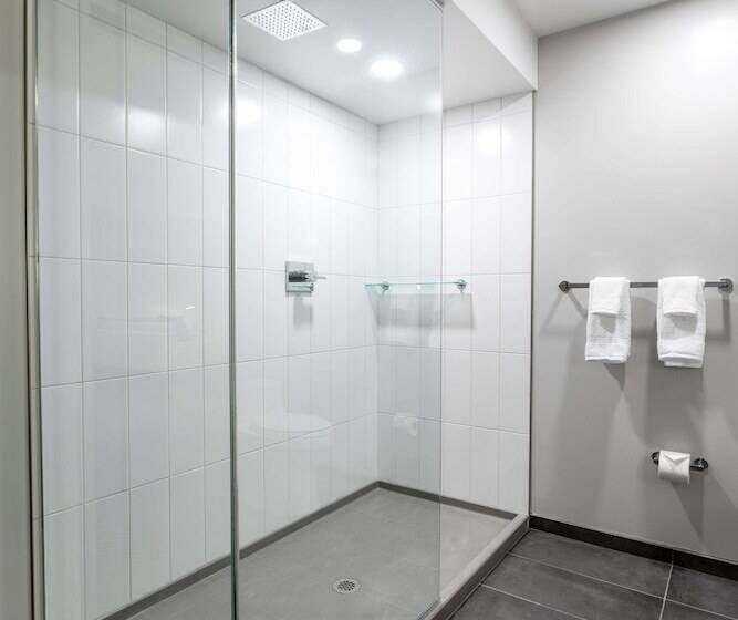 Отель Chauncey Iowa City, Tapestry Collection By Hilton