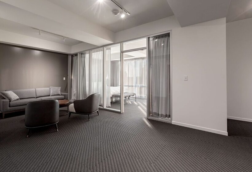 Отель Chauncey Iowa City, Tapestry Collection By Hilton